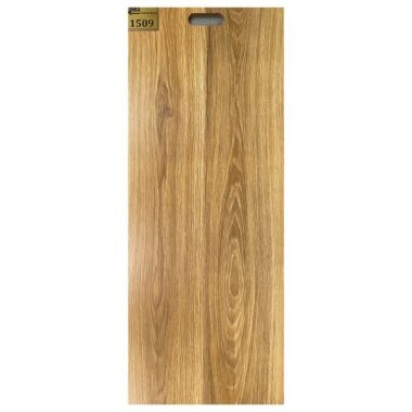 پارکت لمینت فورآل 4All؛ زیبایی، دوام و سبک خاص زندگی پارکت لمینت فورال فقط یک کفپوش نیست؛ یک انتخاب لوکس برای خانهای گرم، شیک و مدرن است. با الهام از بافت طبیعی چوب و طراحیهای منحصربهفرد، پارکتهای زدایکس روحی تازه به دکوراسیون منزل میبخشند و فضایی دلنشین و چشمنواز خلق میکنند. چه سبک دکوراسیون شما کلاسیک باشد، چه مدرن یا مینیمال، پارکت لمینت فورآل با تنوعی بینظیر در رنگ و طرح، با هر سلیقهای هماهنگ میشود. کیفیت ساخت بالا، مقاومت در برابر خط و خش و نصب آسان از دیگر ویژگیهایی است که این محصول را به انتخابی هوشمندانه تبدیل میکند. ویژگیهای پارکت لمینت 4All: *طراحی شبیه چوب طبیعی با جلوهای گرم و واقعی *مناسب برای انواع فضاهای خانگی *ساختار مقاوم در برابر فشار، رطوبت و سایش *مقاوم در برابر نورآفتاب و شعله سیگار *نصب سریع و تمیز با سیستم کلیک ولینگه *نگهداری آسان و عمر طولانی