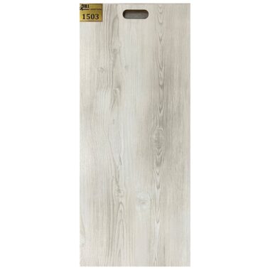 پارکت لمینت فورآل 4All؛ زیبایی، دوام و سبک خاص زندگی پارکت لمینت فورال فقط یک کفپوش نیست؛ یک انتخاب لوکس برای خانهای گرم، شیک و مدرن است. با الهام از بافت طبیعی چوب و طراحیهای منحصربهفرد، پارکتهای زدایکس روحی تازه به دکوراسیون منزل میبخشند و فضایی دلنشین و چشمنواز خلق میکنند. چه سبک دکوراسیون شما کلاسیک باشد، چه مدرن یا مینیمال، پارکت لمینت فورآل با تنوعی بینظیر در رنگ و طرح، با هر سلیقهای هماهنگ میشود. کیفیت ساخت بالا، مقاومت در برابر خط و خش و نصب آسان از دیگر ویژگیهایی است که این محصول را به انتخابی هوشمندانه تبدیل میکند. ویژگیهای پارکت لمینت 4All: *طراحی شبیه چوب طبیعی با جلوهای گرم و واقعی *مناسب برای انواع فضاهای خانگی *ساختار مقاوم در برابر فشار، رطوبت و سایش *مقاوم در برابر نورآفتاب و شعله سیگار *نصب سریع و تمیز با سیستم کلیک ولینگه *نگهداری آسان و عمر طولانی